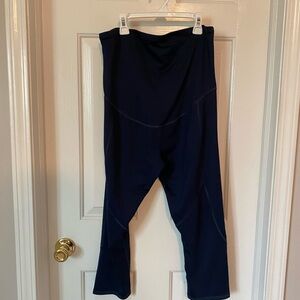 Blue A-glow 3/4 Length Capris Maternity Yoga Pant Size M